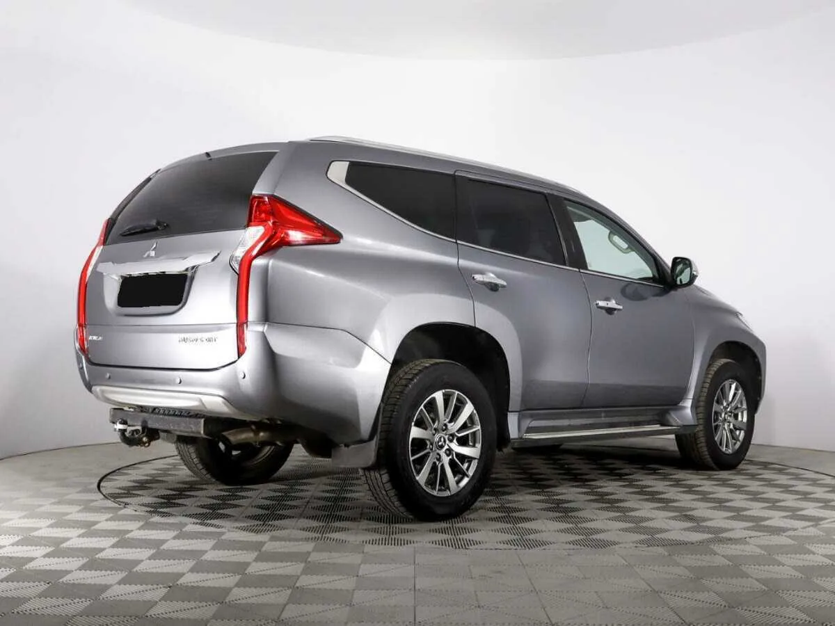 Mitsubishi Pajero Sport