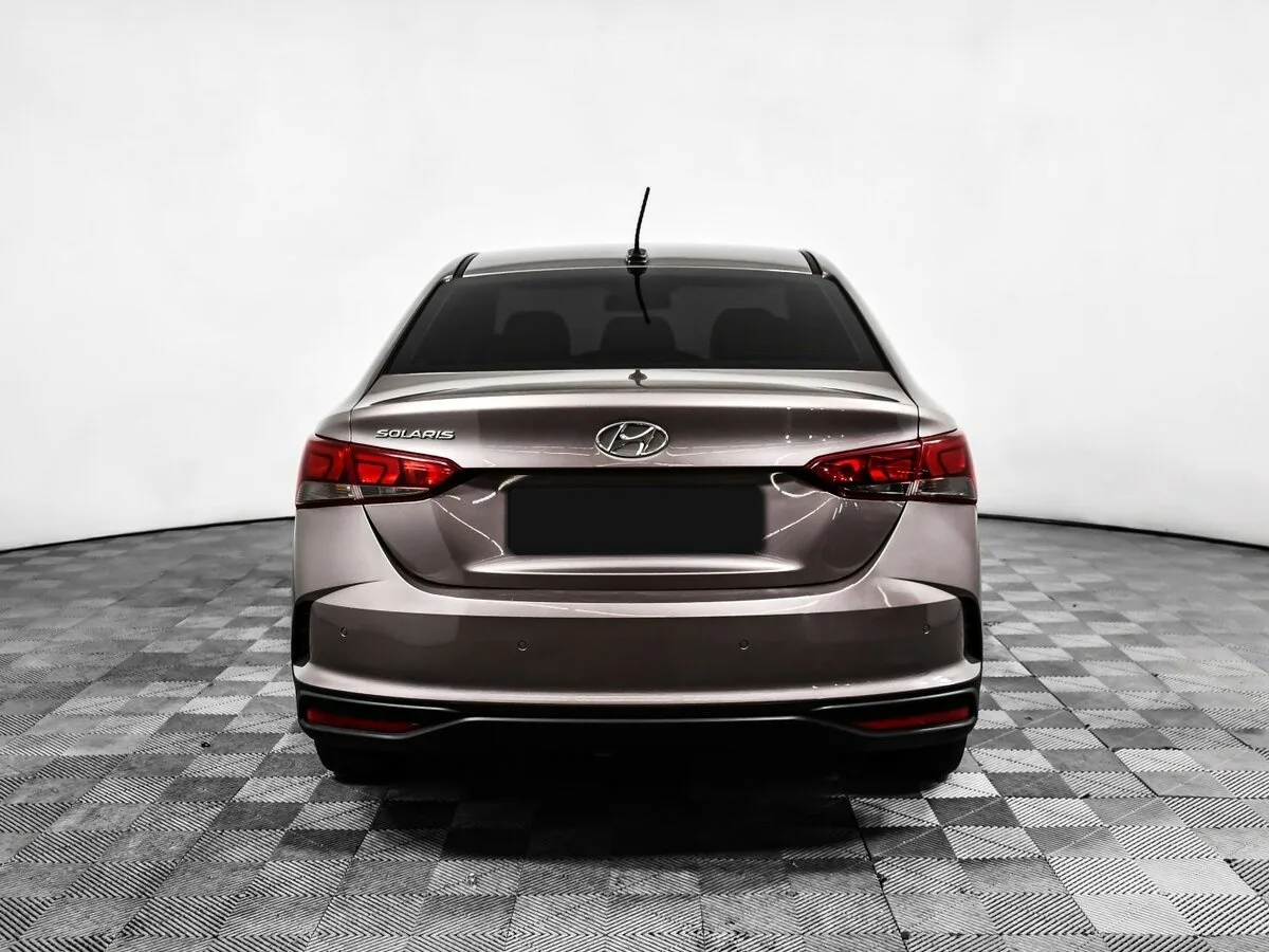 Hyundai Solaris