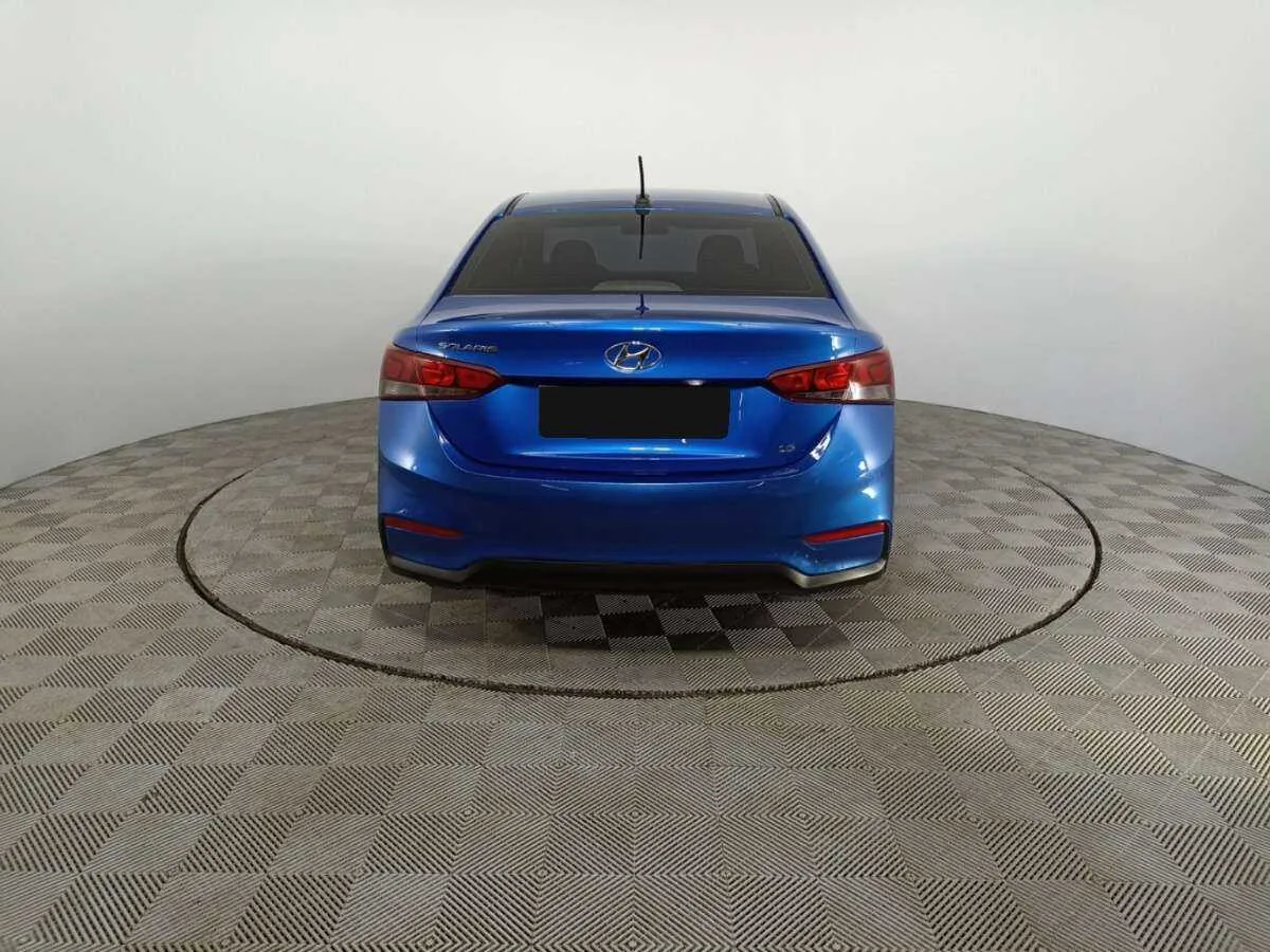 Hyundai Solaris