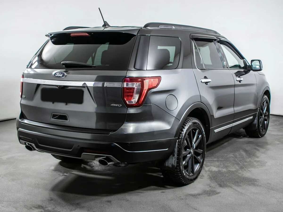 Ford Explorer