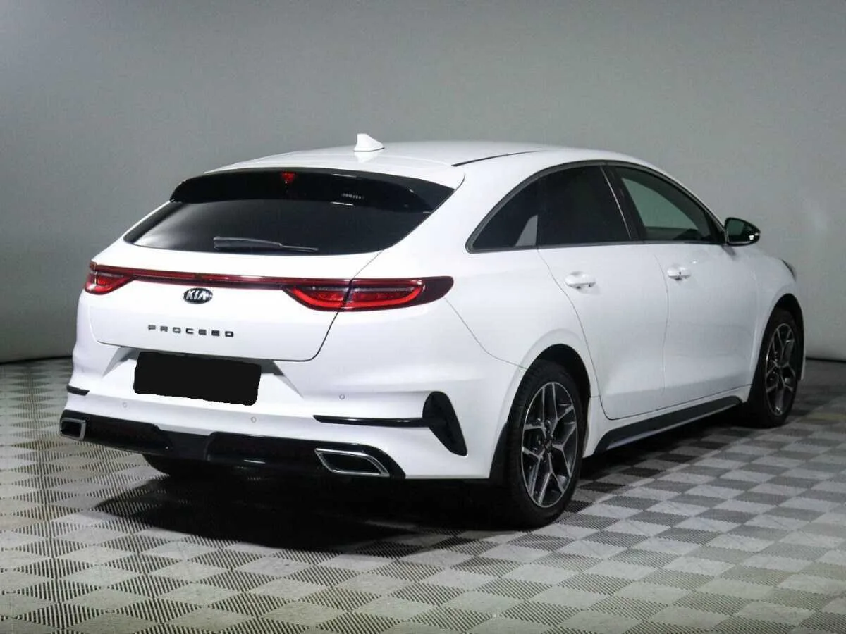 Kia Proceed