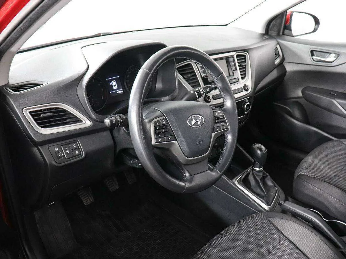 Hyundai Solaris
