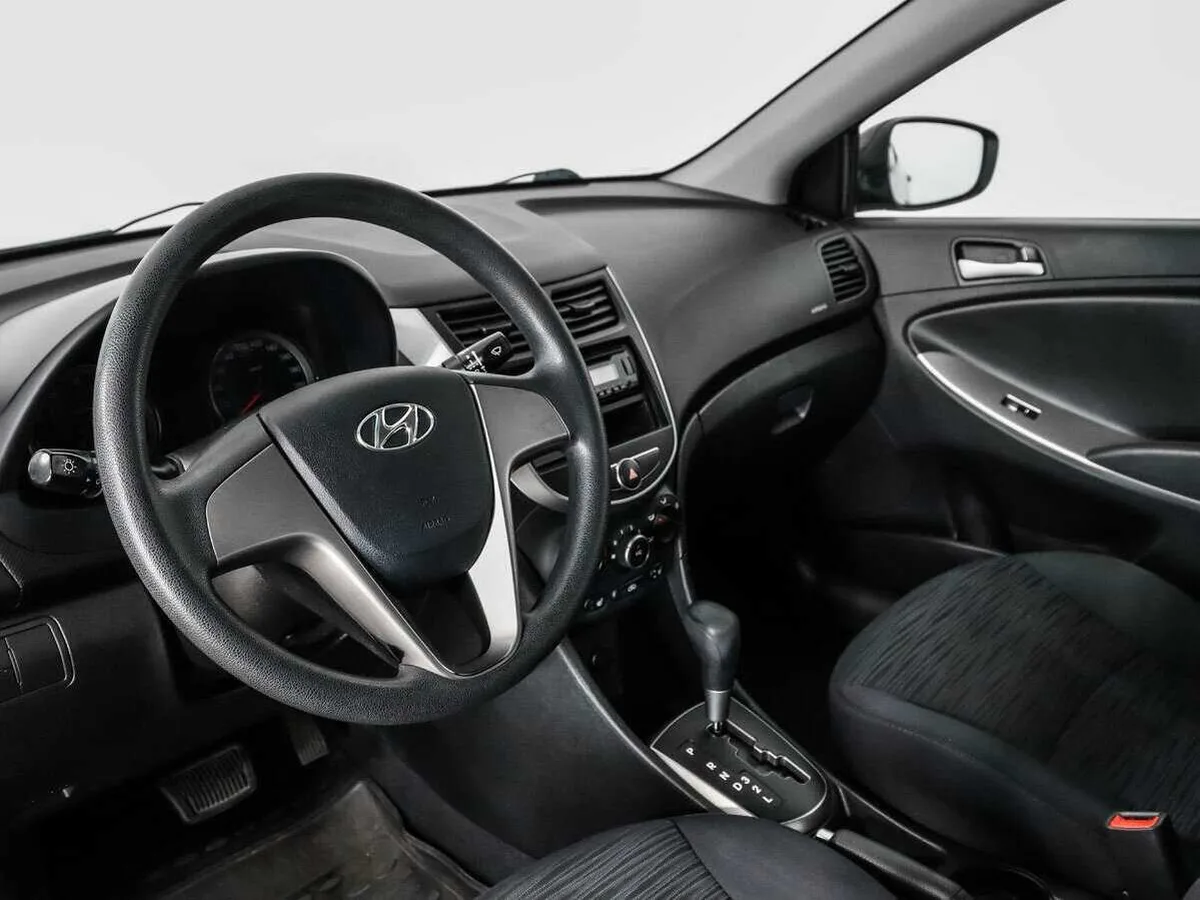 Hyundai Solaris