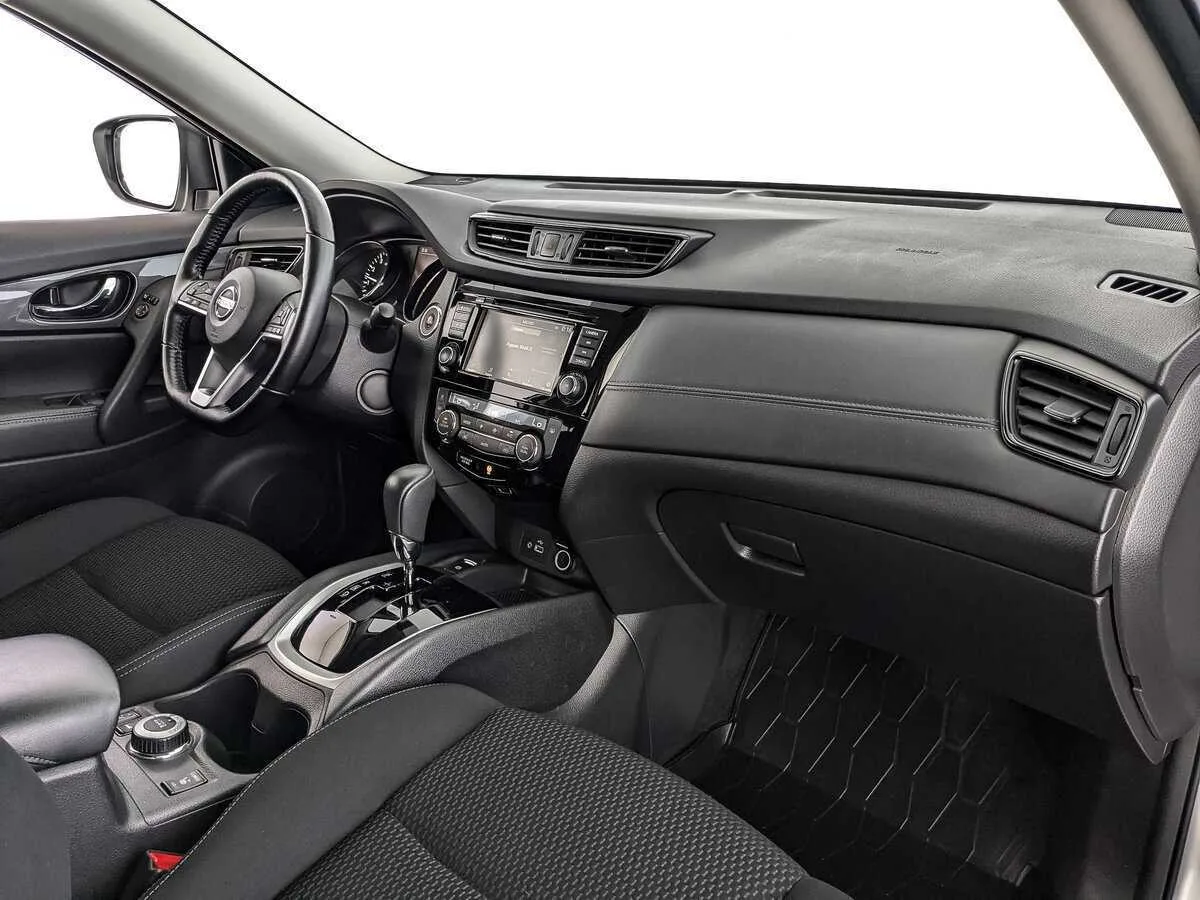 Nissan X Trail