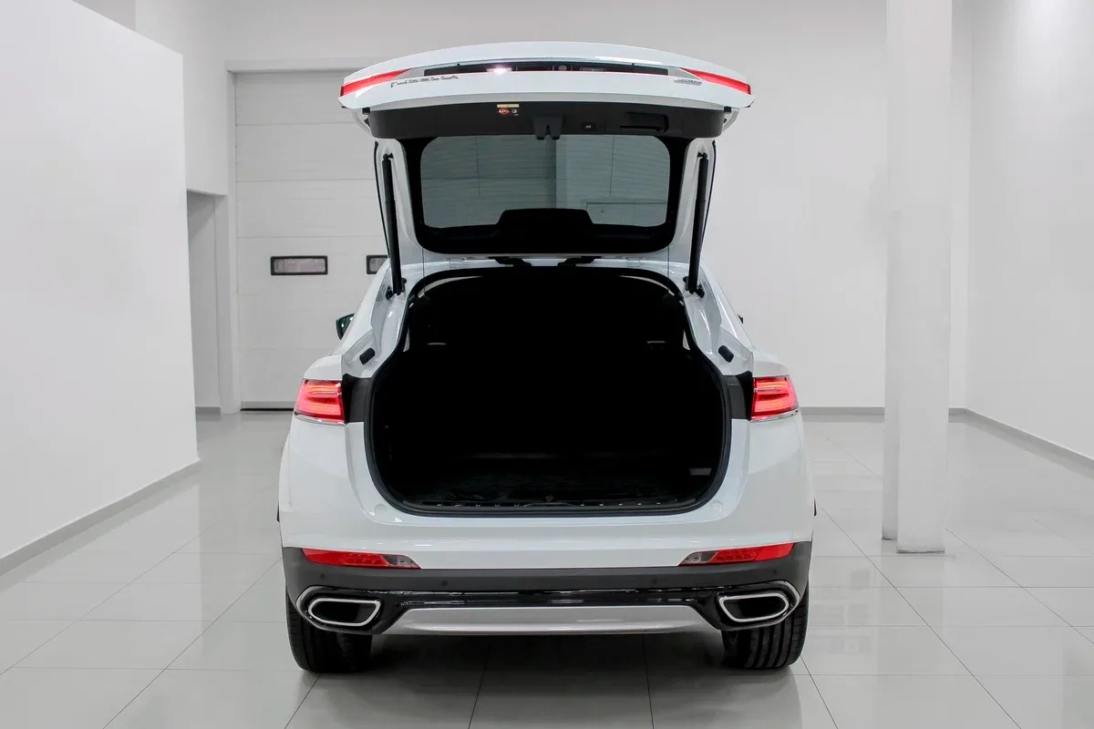 Geely Tugella