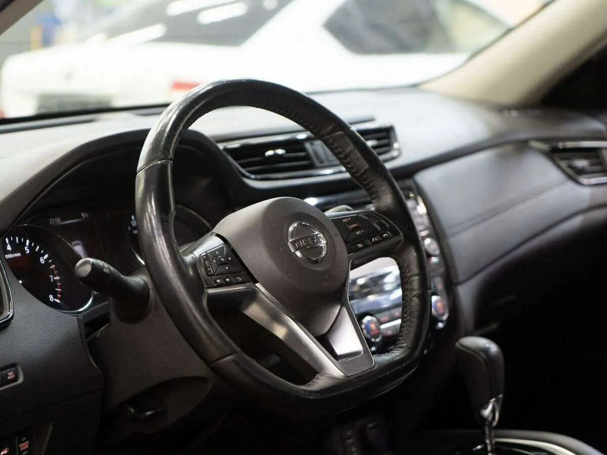 Nissan X Trail