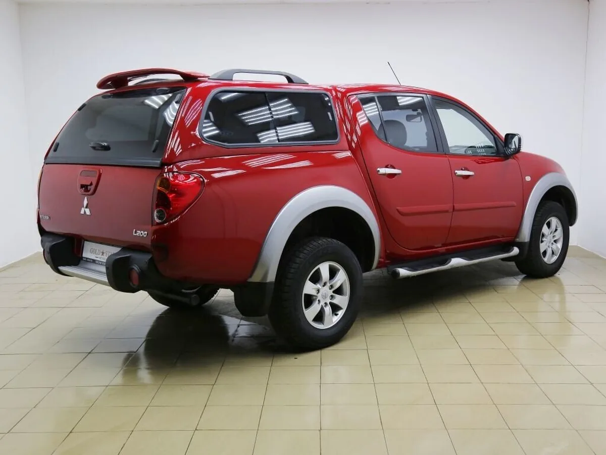 Mitsubishi L200
