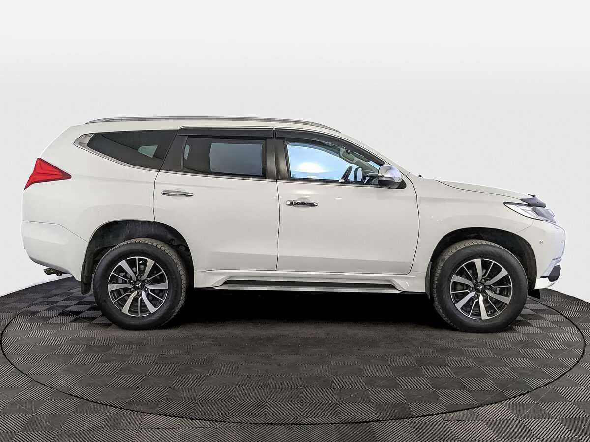 Mitsubishi Pajero Sport