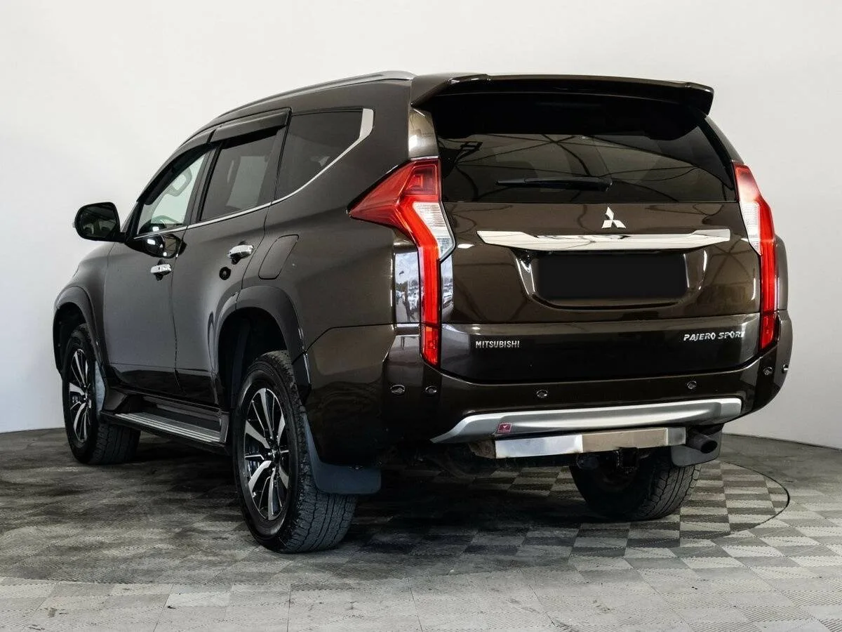 Mitsubishi Pajero Sport