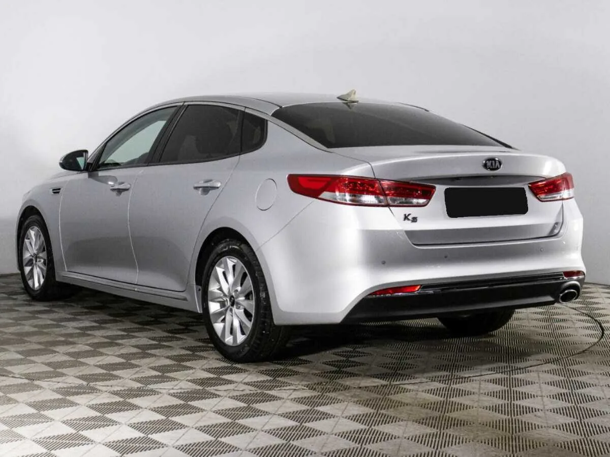 Kia K5