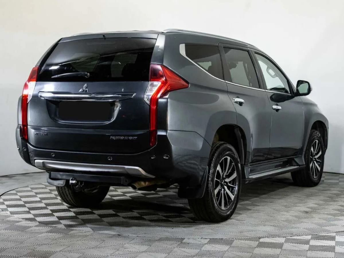 Mitsubishi Pajero Sport