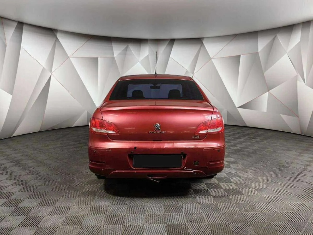 Peugeot 408