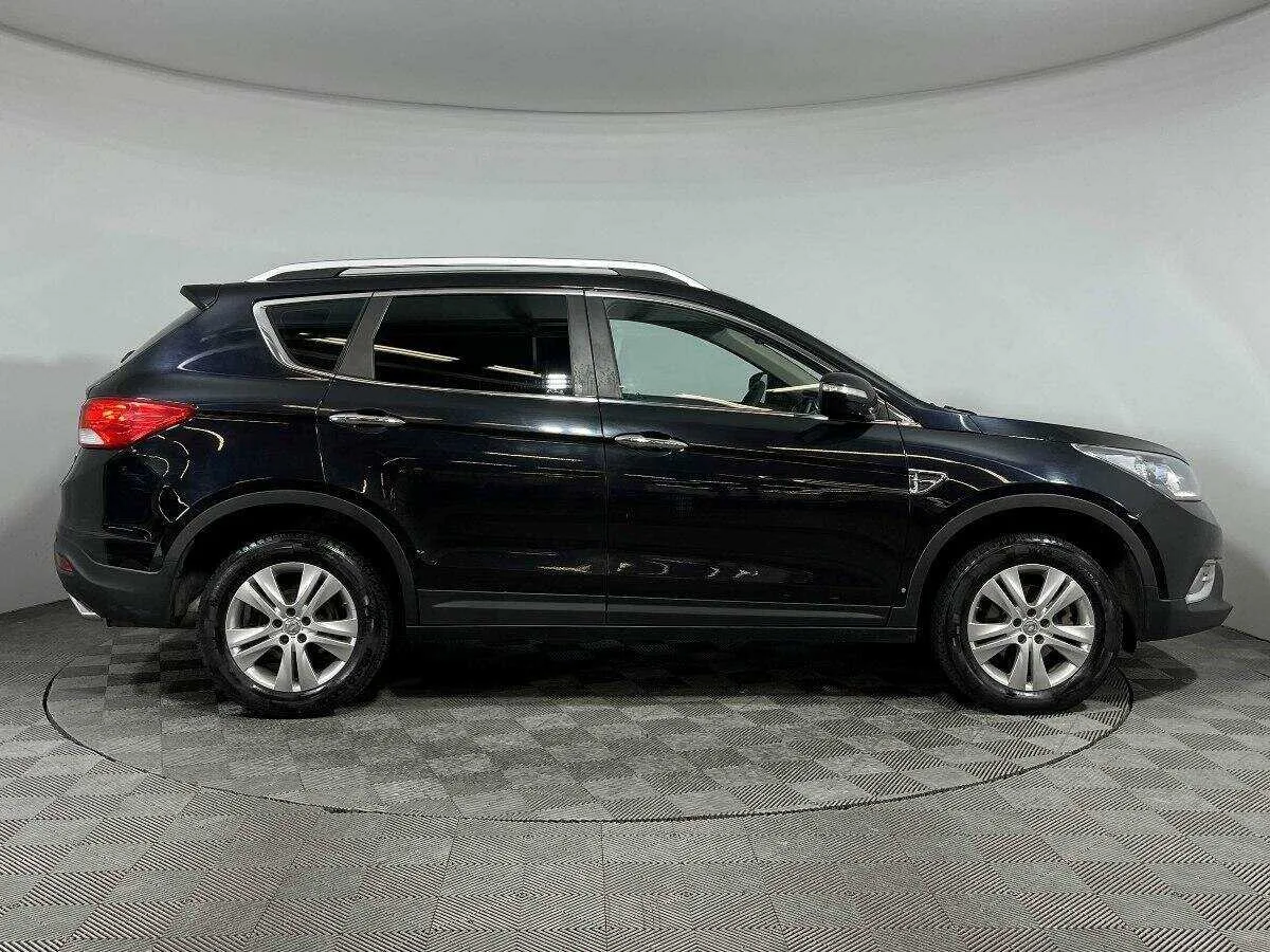 Dongfeng AX7