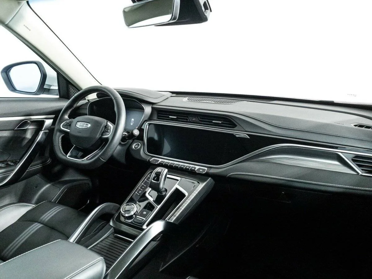 Geely Atlas Pro