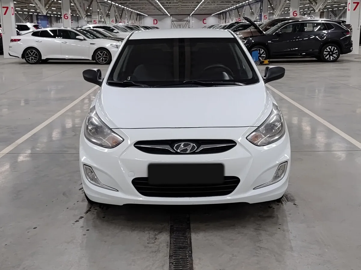 Hyundai Solaris