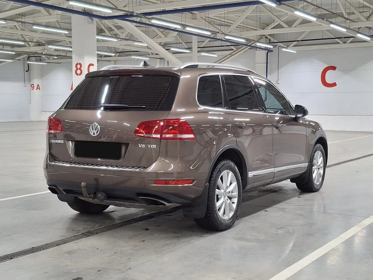 Volkswagen Touareg