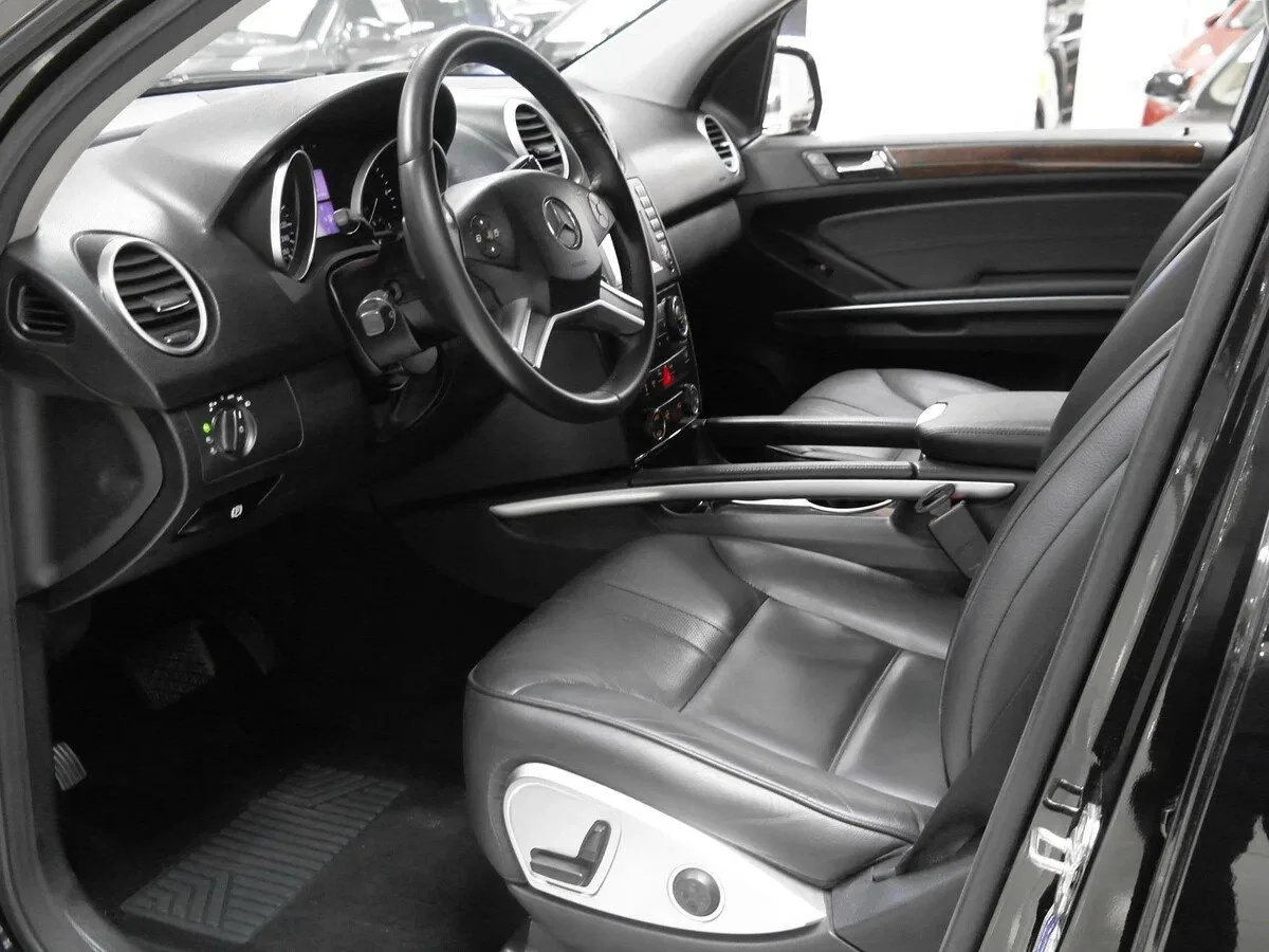 Mercedes-Benz M-Класс