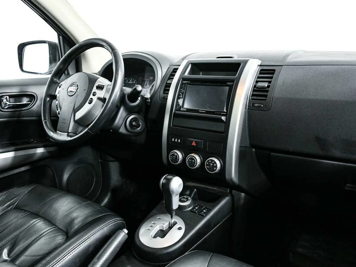 Nissan X Trail