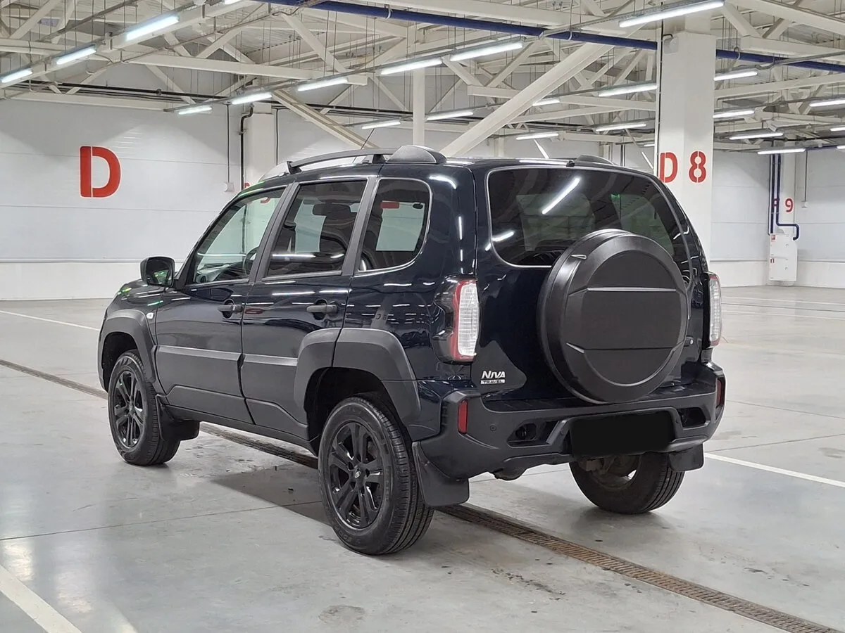 LADA (ВАЗ) Niva Travel