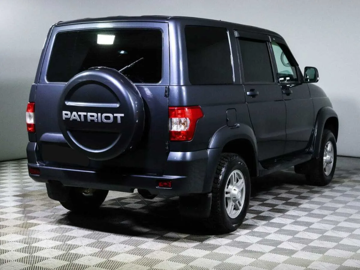 УАЗ Patriot