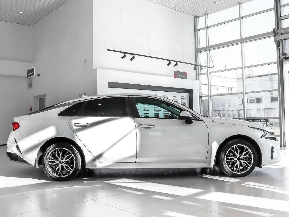 Kia K5