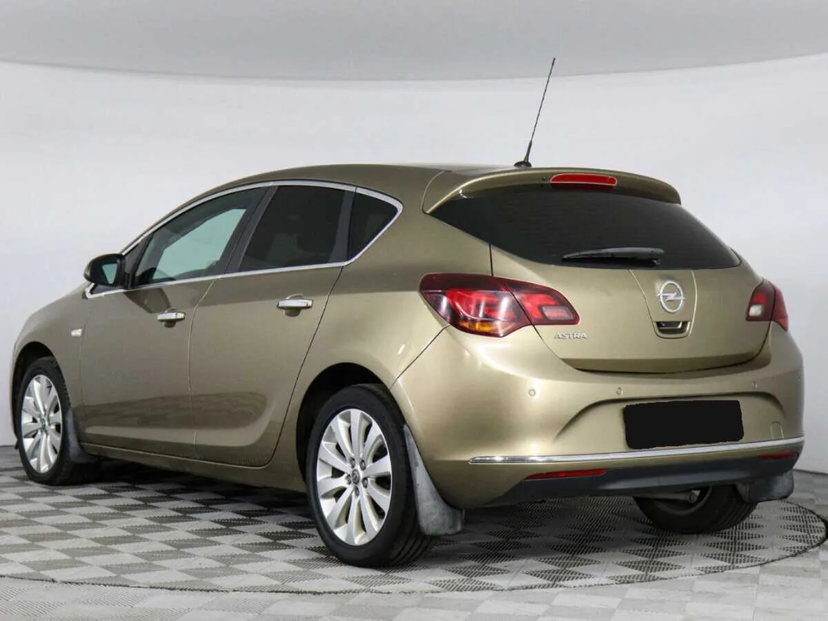 Opel Astra