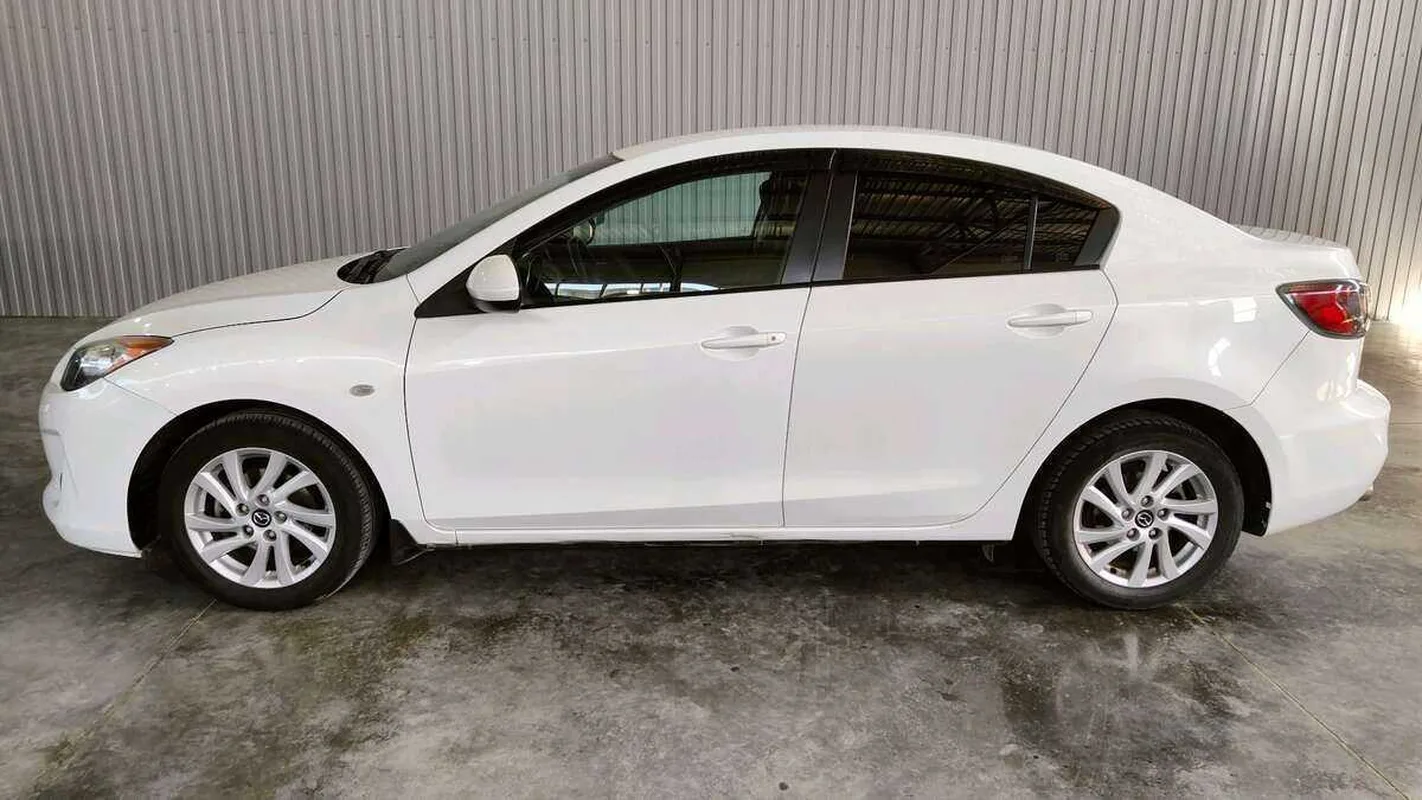 Mazda 3