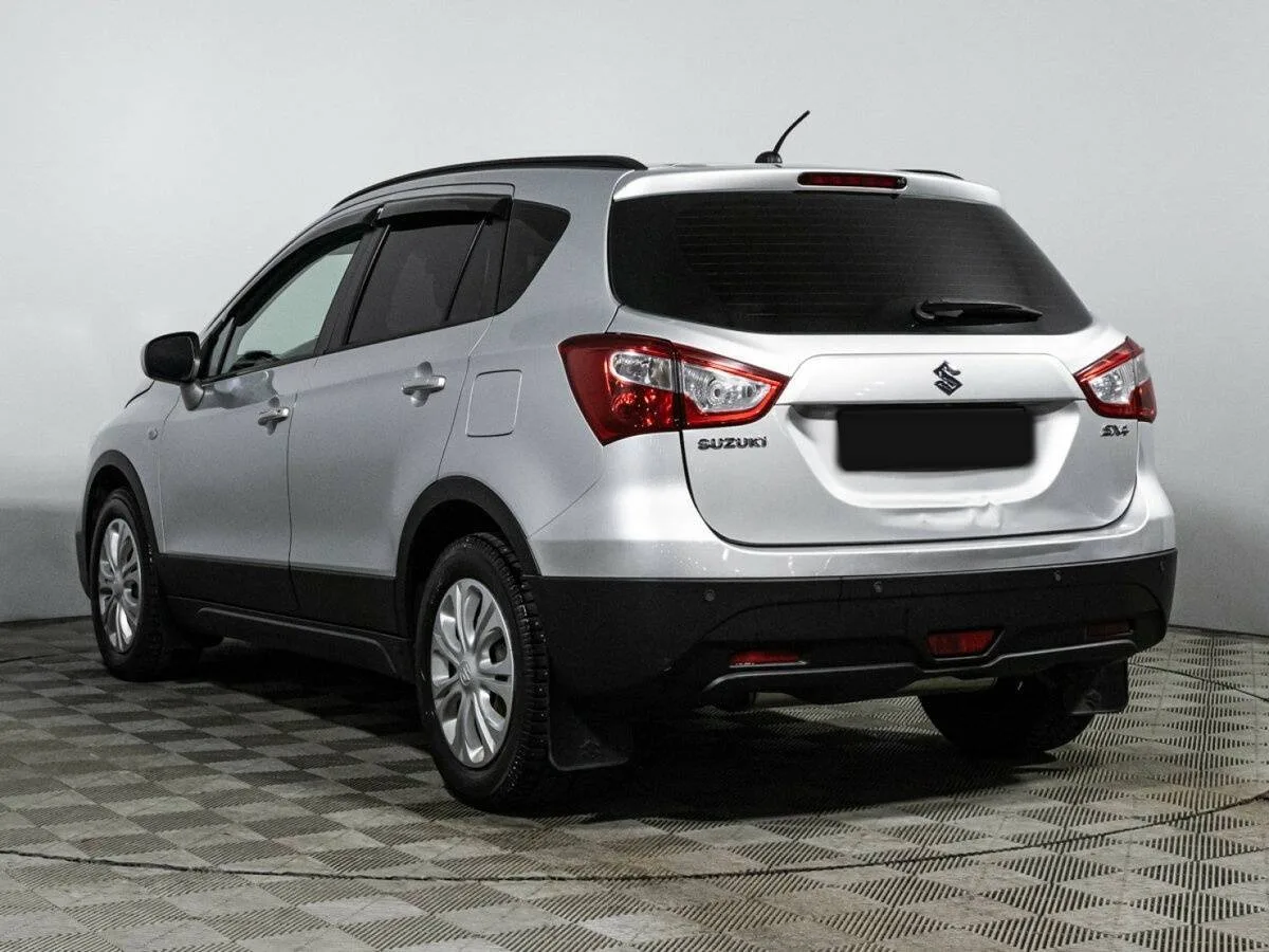 Suzuki SX4