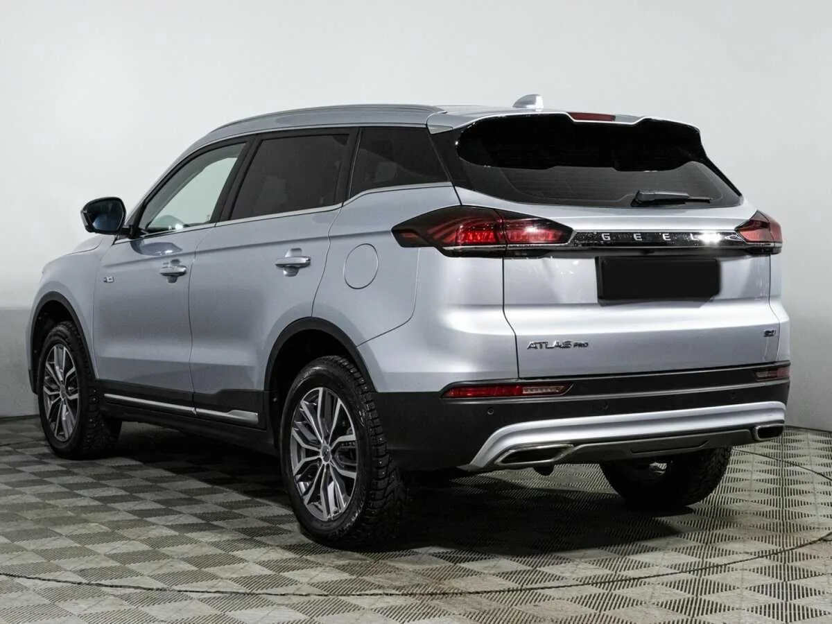 Geely Atlas Pro