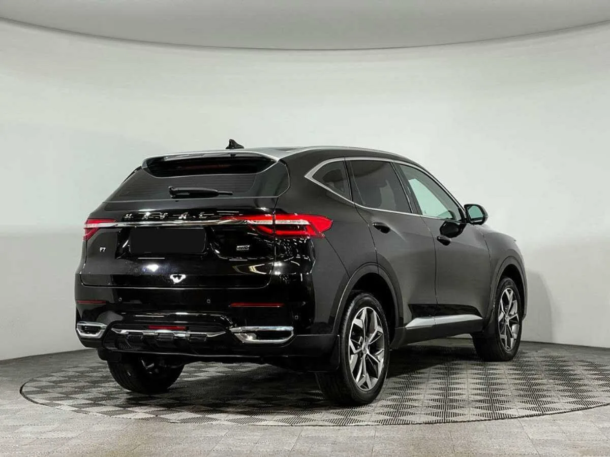 Haval F7