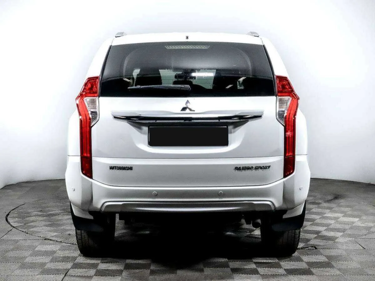 Mitsubishi Pajero Sport