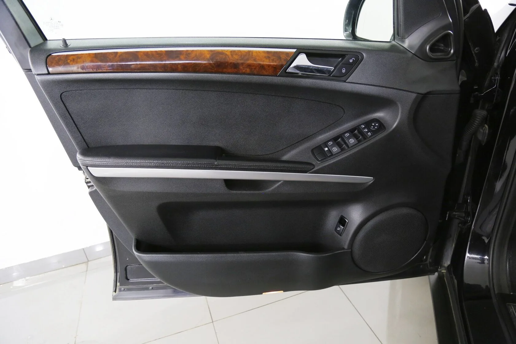 Mercedes-Benz M-Класс