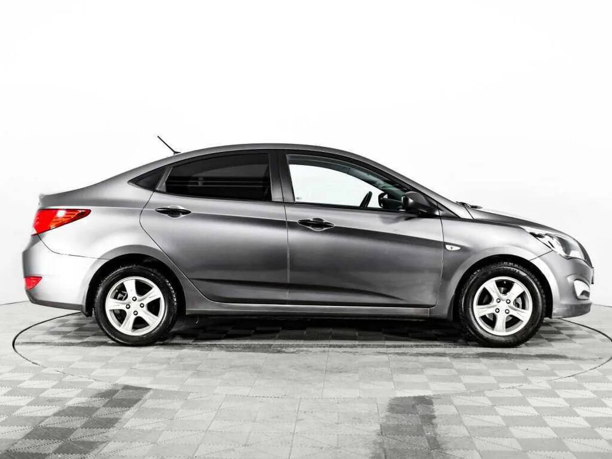 Hyundai Solaris