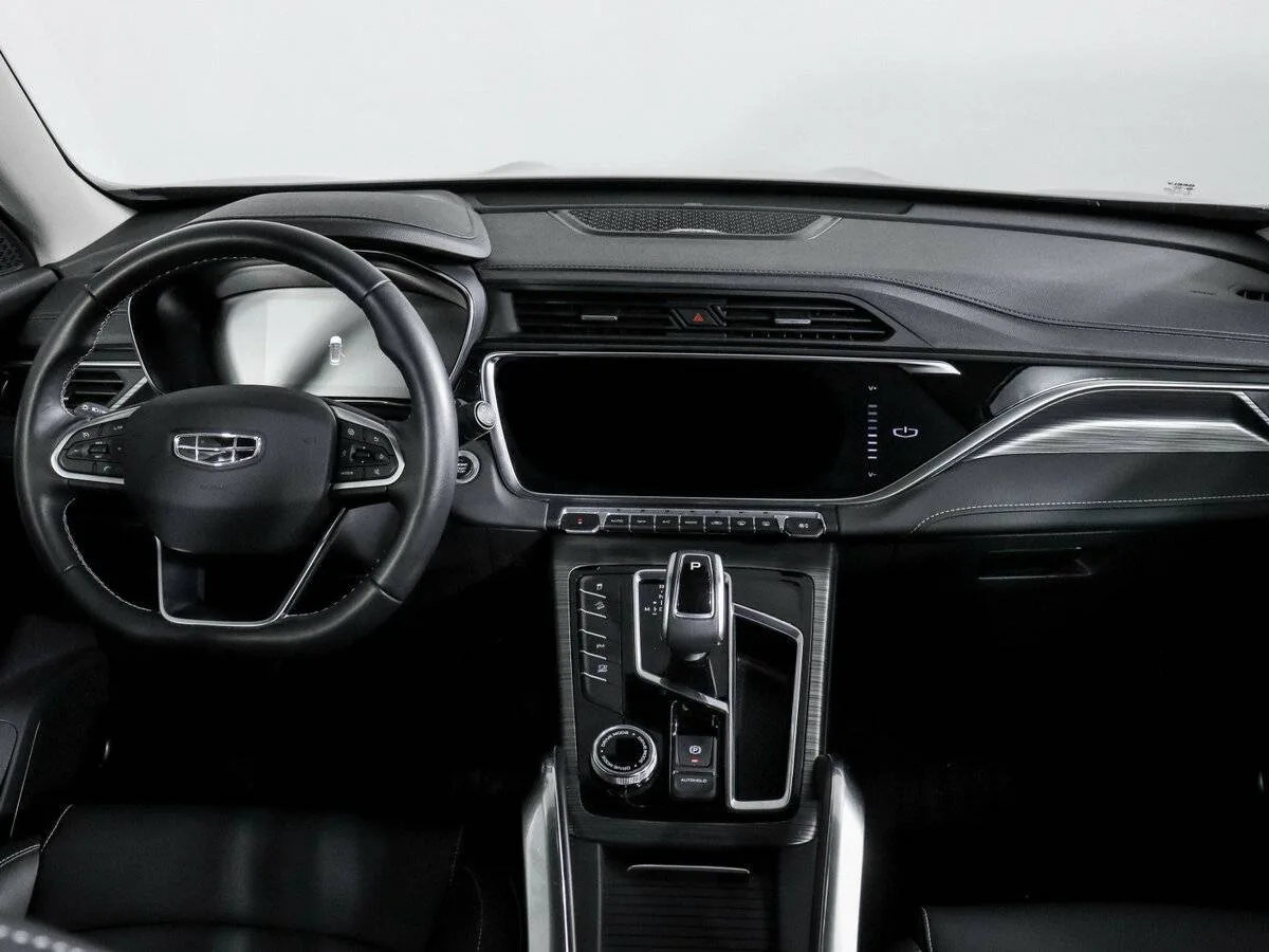 Geely Atlas Pro