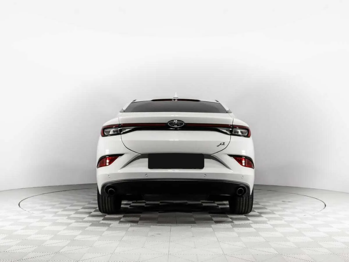 JAC J7