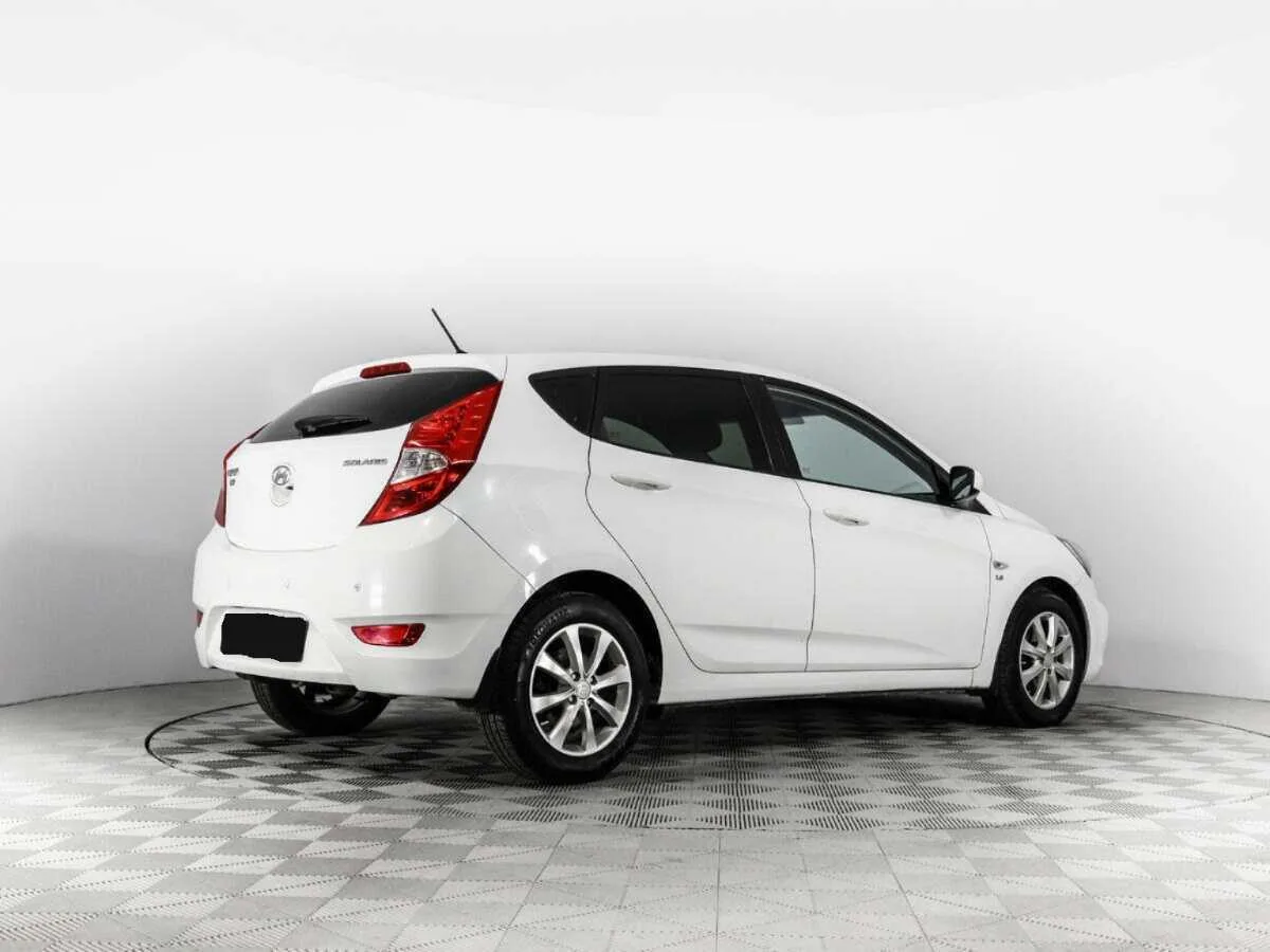 Hyundai Solaris