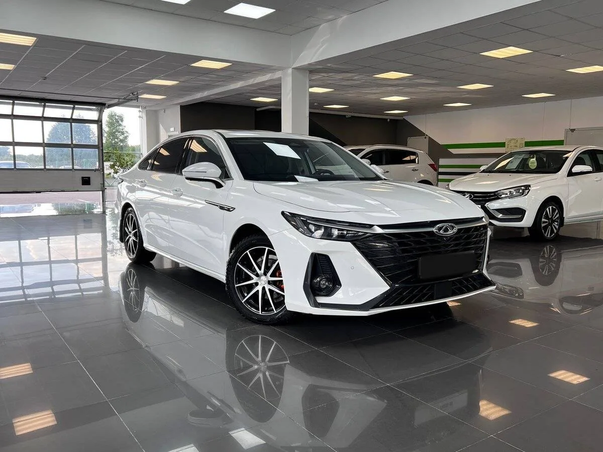 Chery Arrizo 8