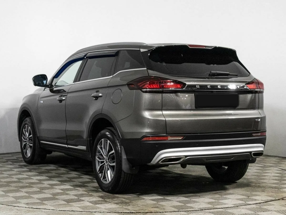 Geely Atlas Pro