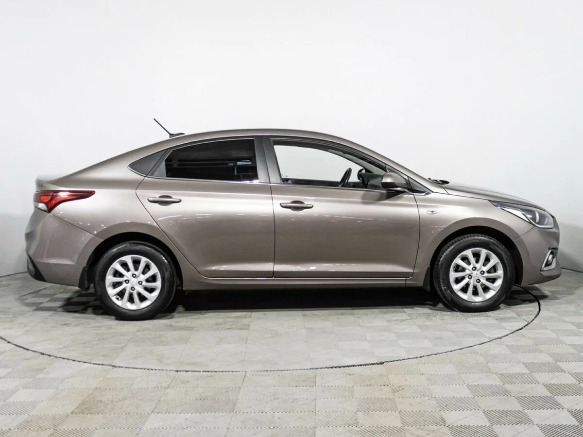 Hyundai Solaris