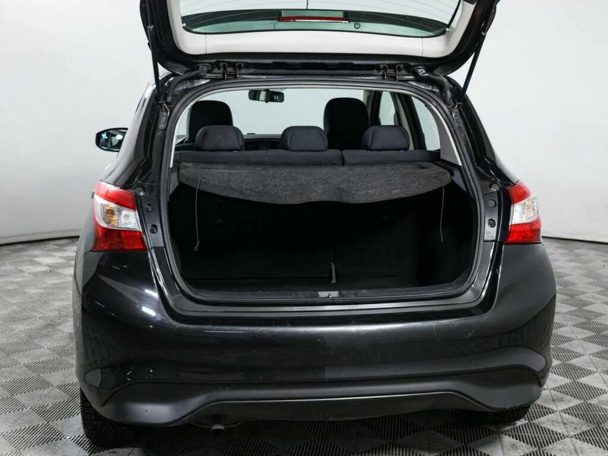 Nissan Tiida