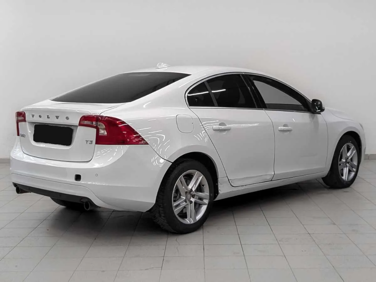 Volvo S60