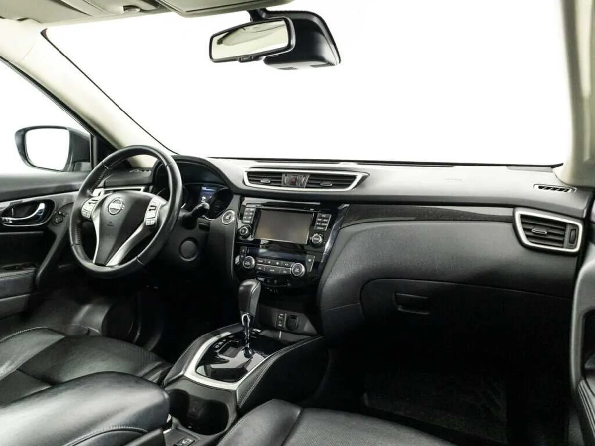 Nissan X Trail