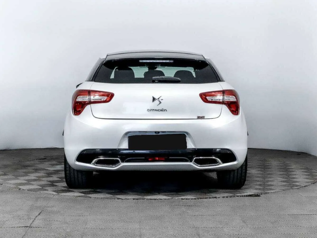 Citroen DS5