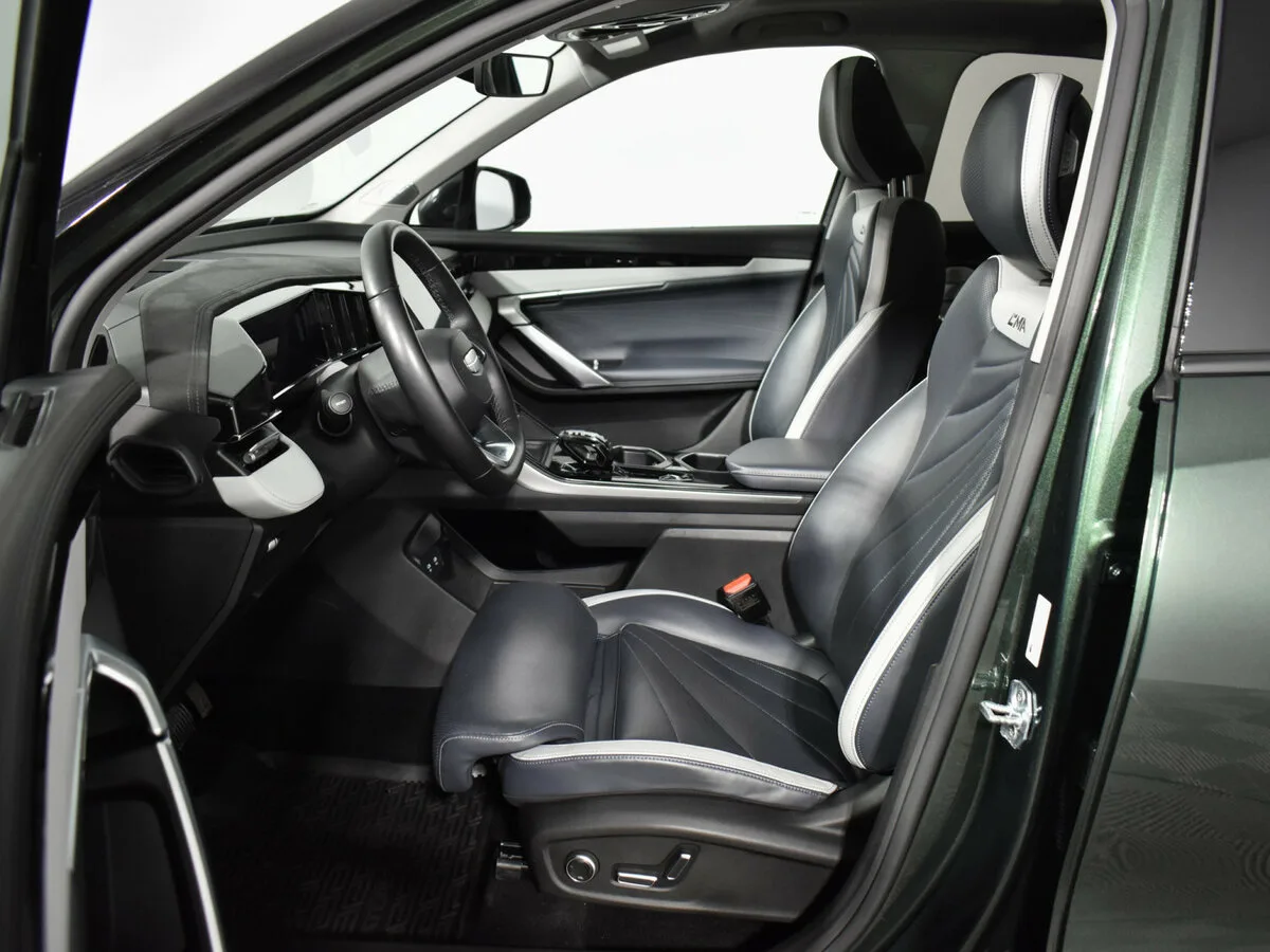 Geely Atlas