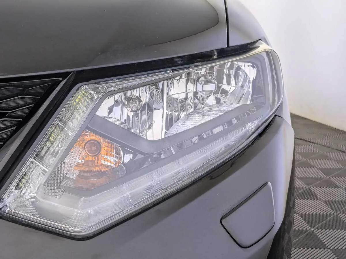 Nissan X Trail