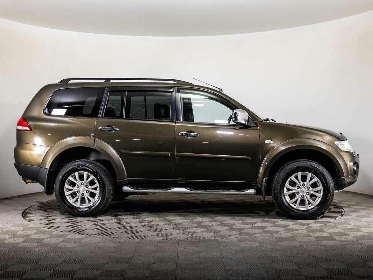 Mitsubishi Pajero Sport