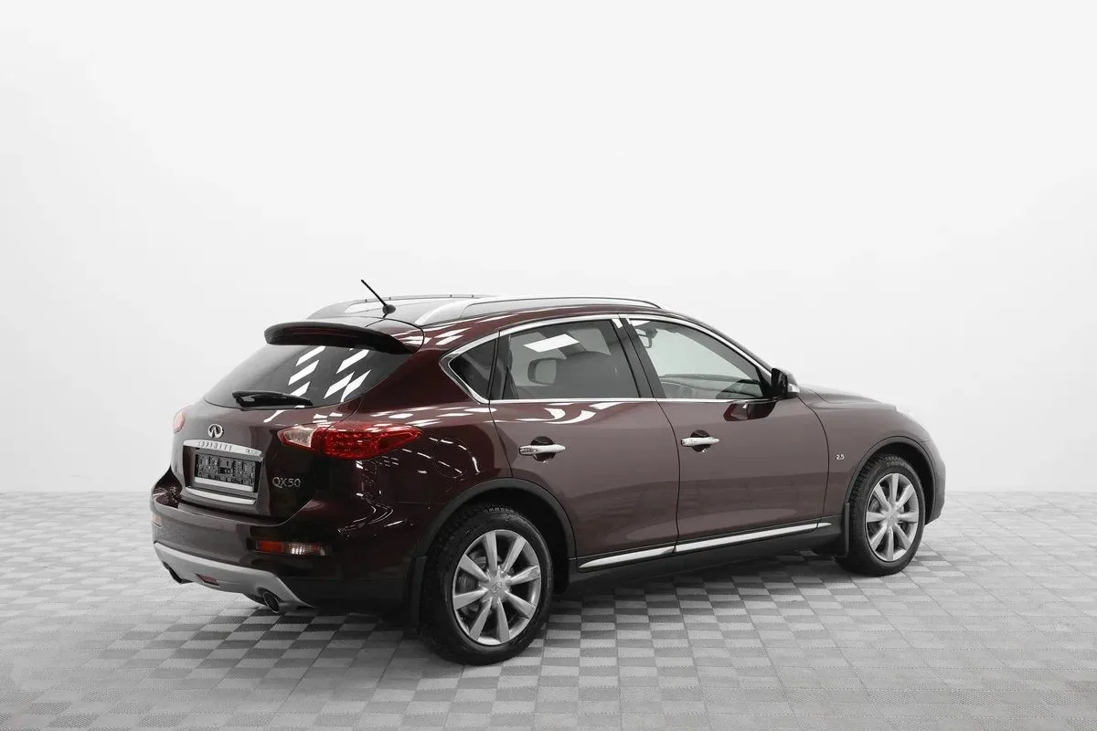 Infiniti QX50