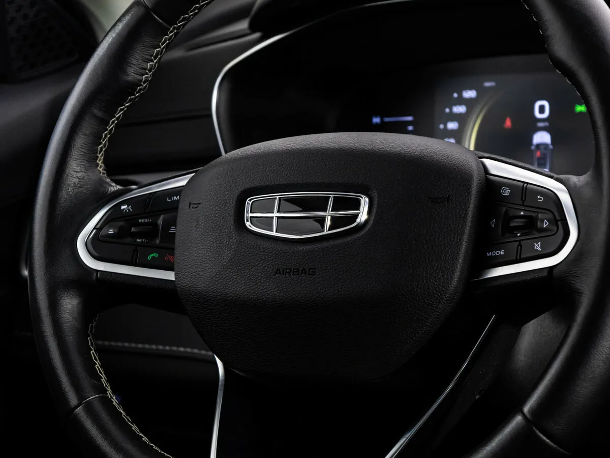 Geely Atlas Pro