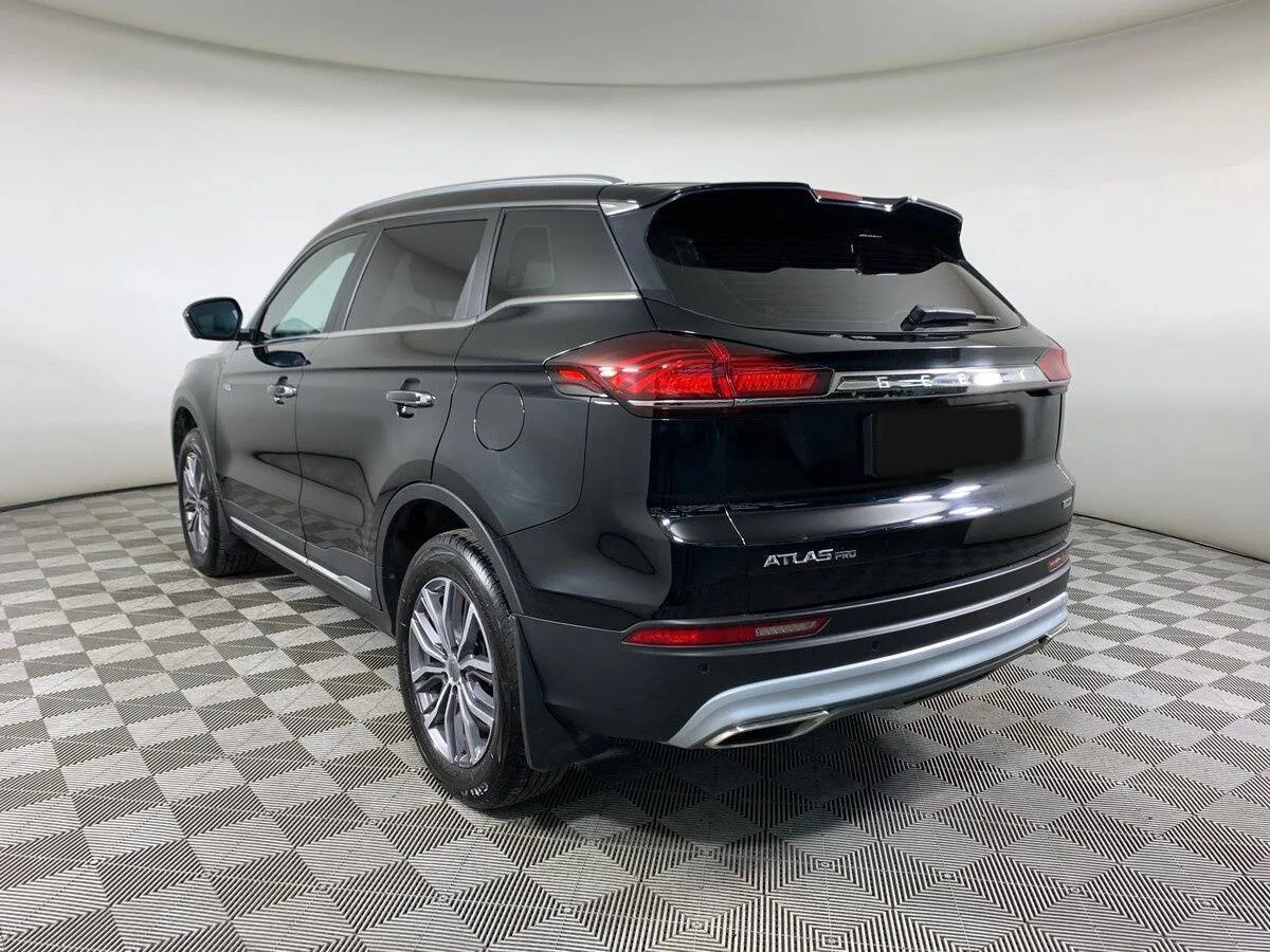 Geely Atlas Pro
