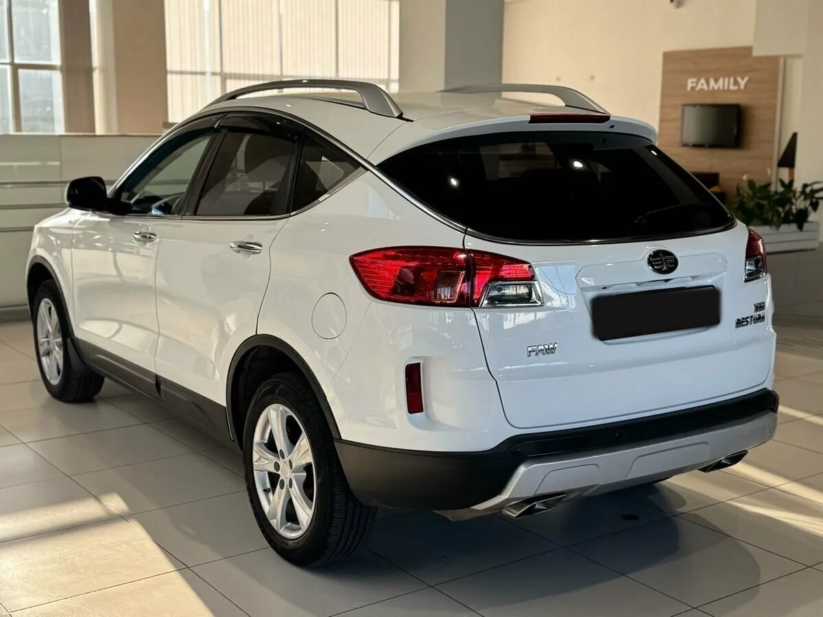 FAW Besturn X80